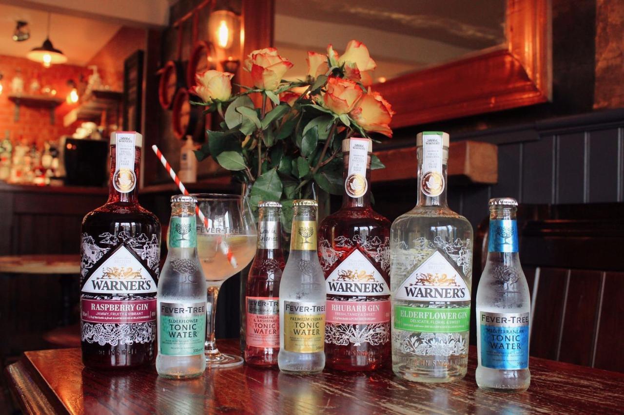 The Bay Horse, Masham Hotel Bagian luar foto