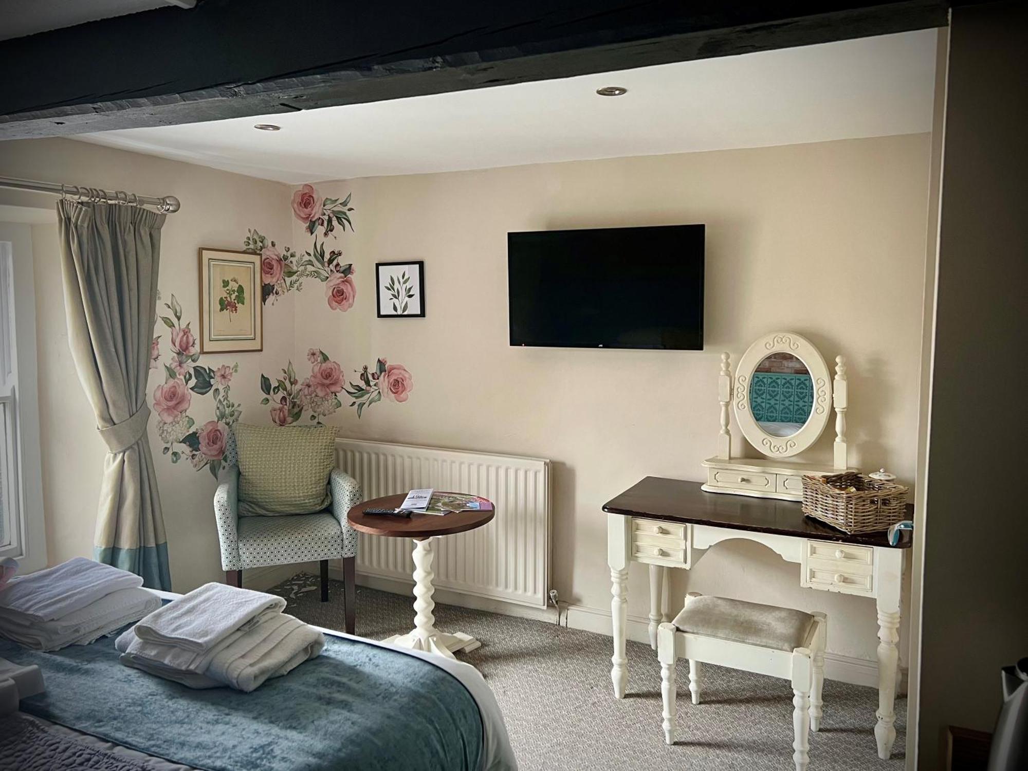The Bay Horse, Masham Hotel Bagian luar foto
