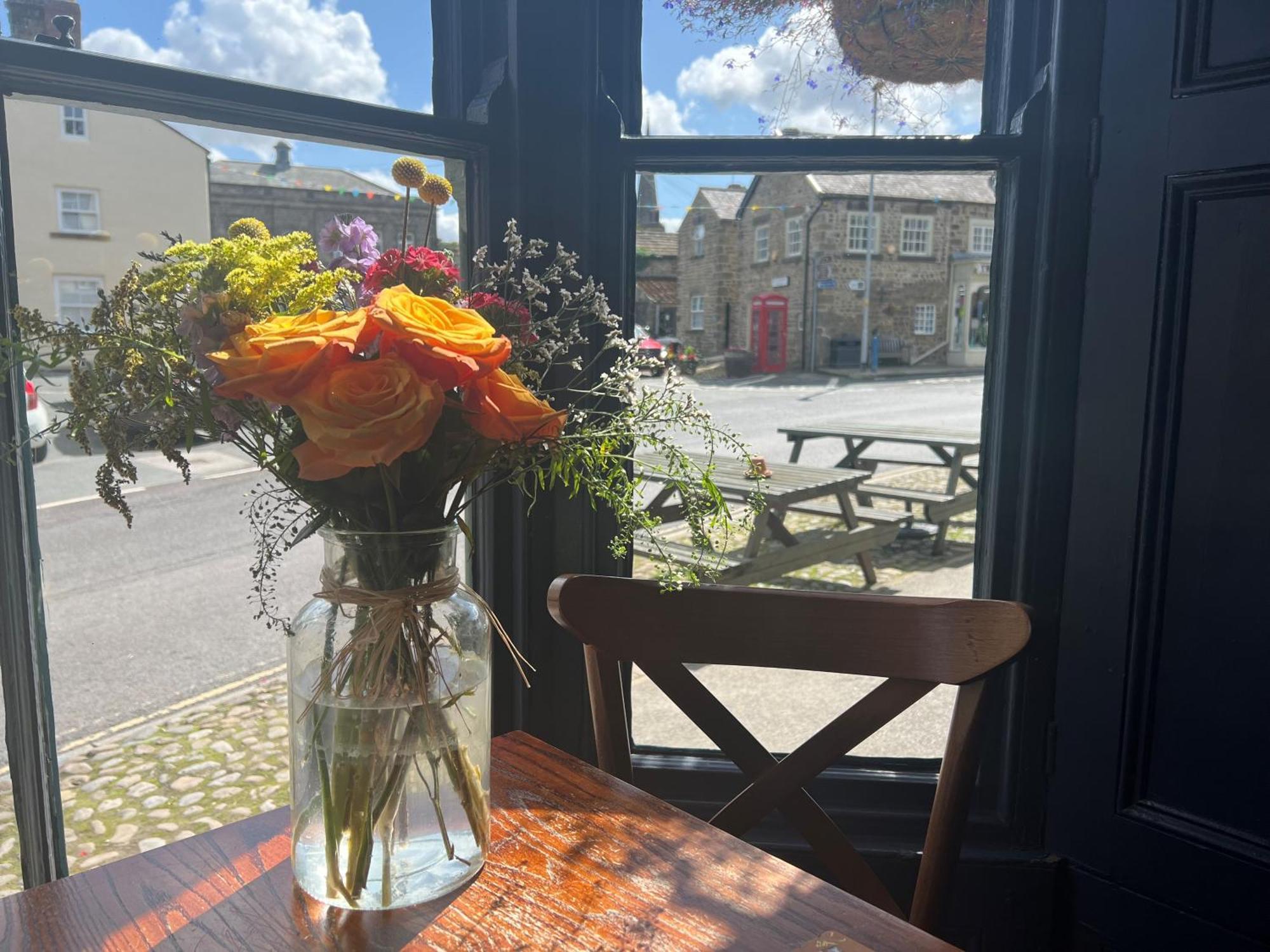 The Bay Horse, Masham Hotel Bagian luar foto